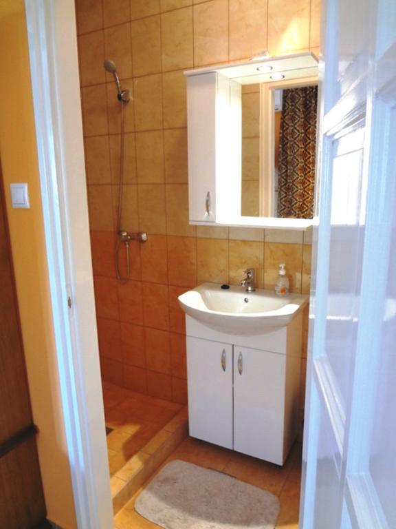 Horvath Apartmanhaz Орошгаза Екстер'єр фото