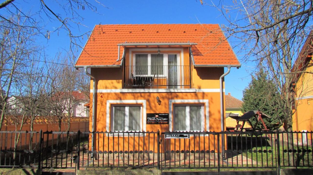 Horvath Apartmanhaz Орошгаза Екстер'єр фото