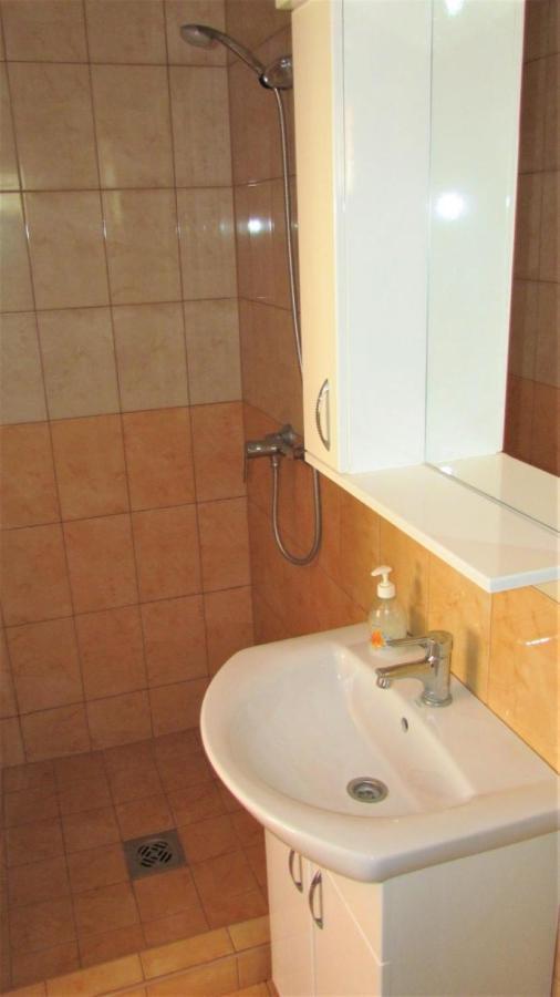 Horvath Apartmanhaz Орошгаза Екстер'єр фото